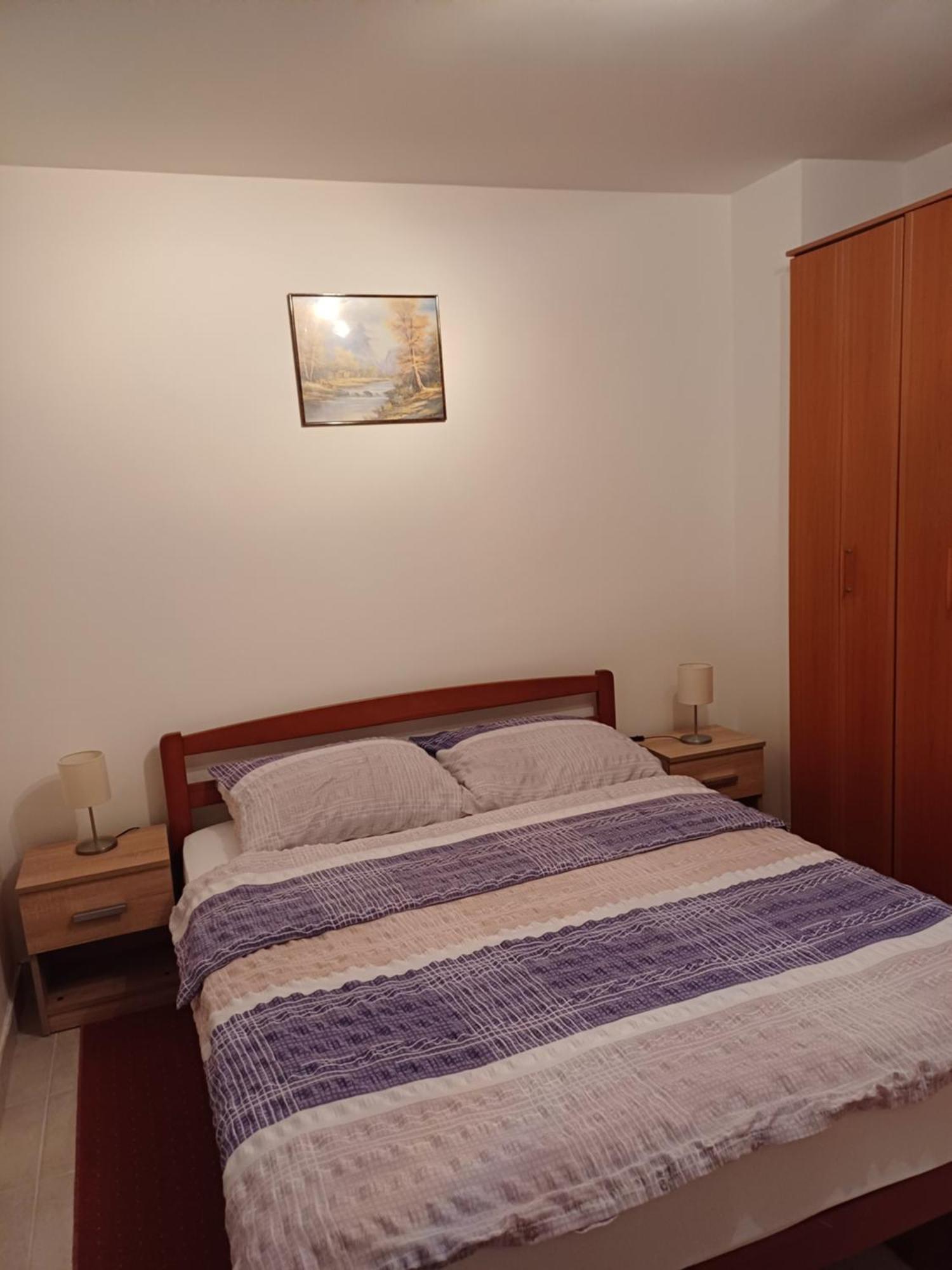 Apartman Koren Malinska Ngoại thất bức ảnh